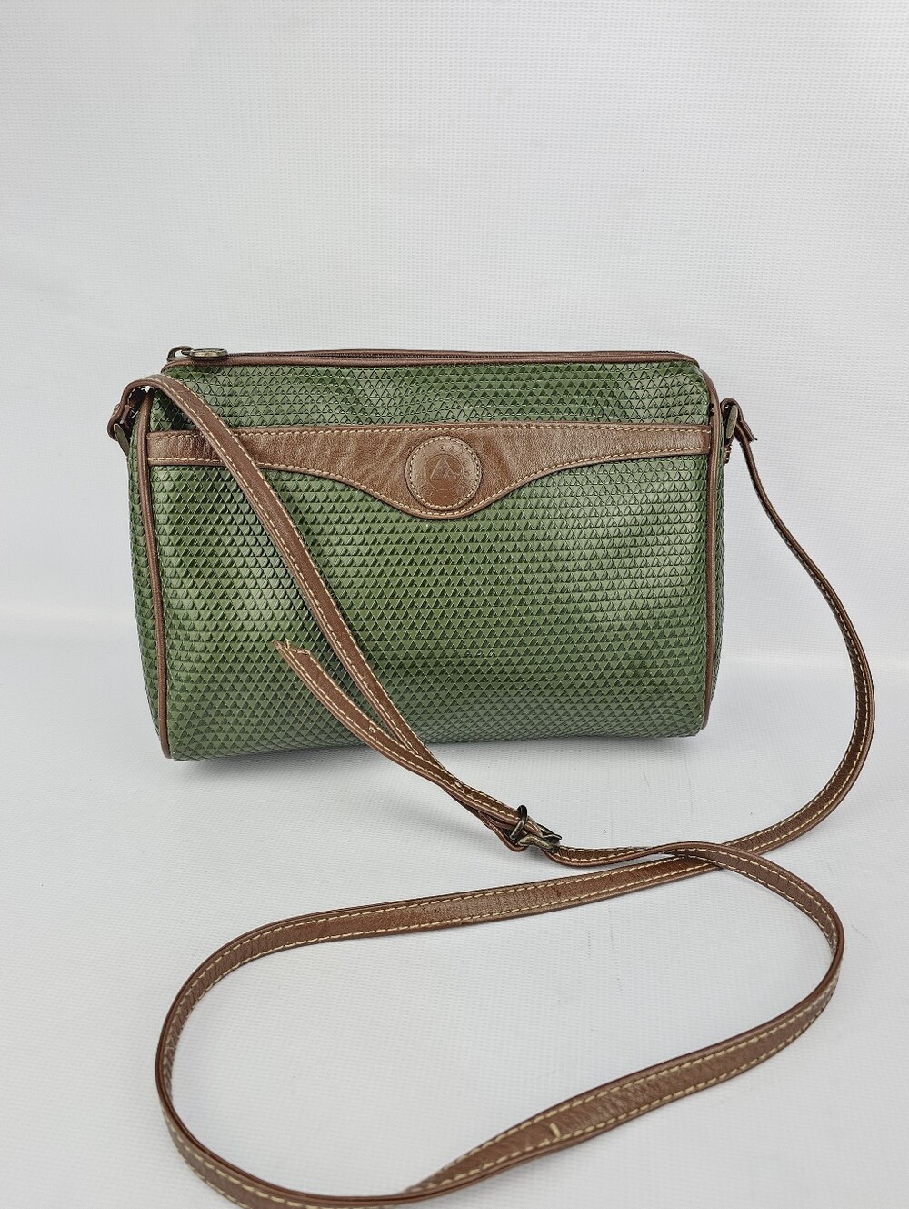 Liz Claiborne Vintage 1980's Textured Leather Crossbody Bag Green Brown